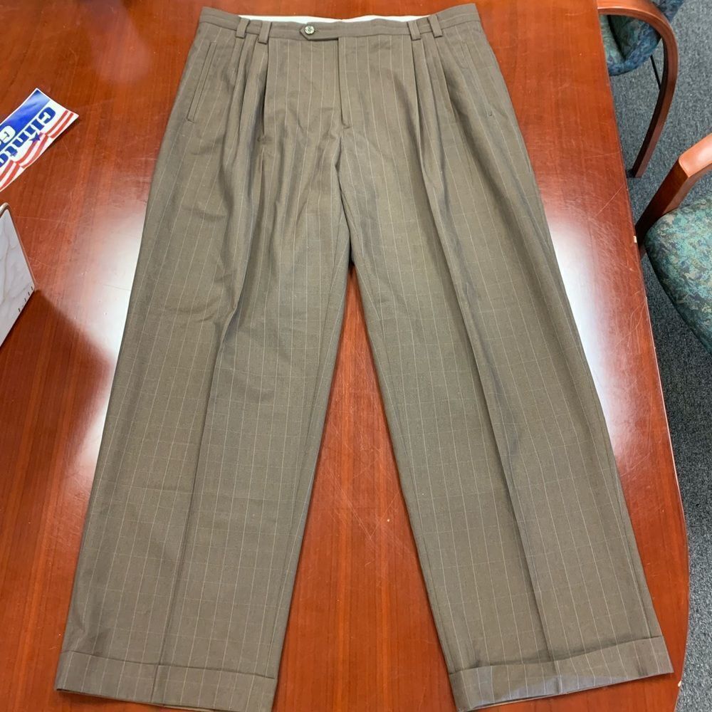 Stacy Adam’s Pleat Front Brown Dress Pants sz 37